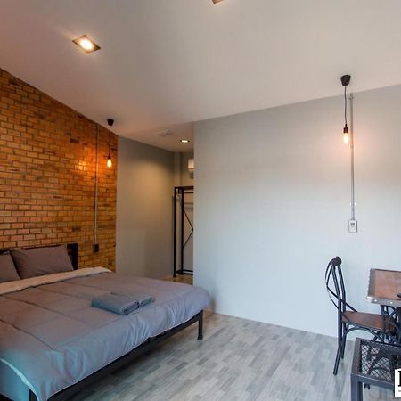 Bed Box Ξενοδοχείο Nakhonratchasima Εξωτερικό φωτογραφία